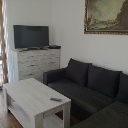 Guest House Katina Μπαλτσίκ Εξωτερικό φωτογραφία
