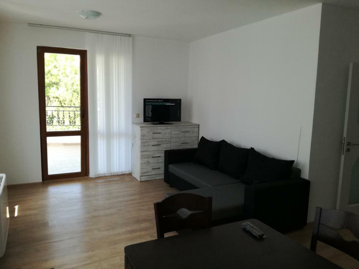 Guest House Katina Μπαλτσίκ Εξωτερικό φωτογραφία